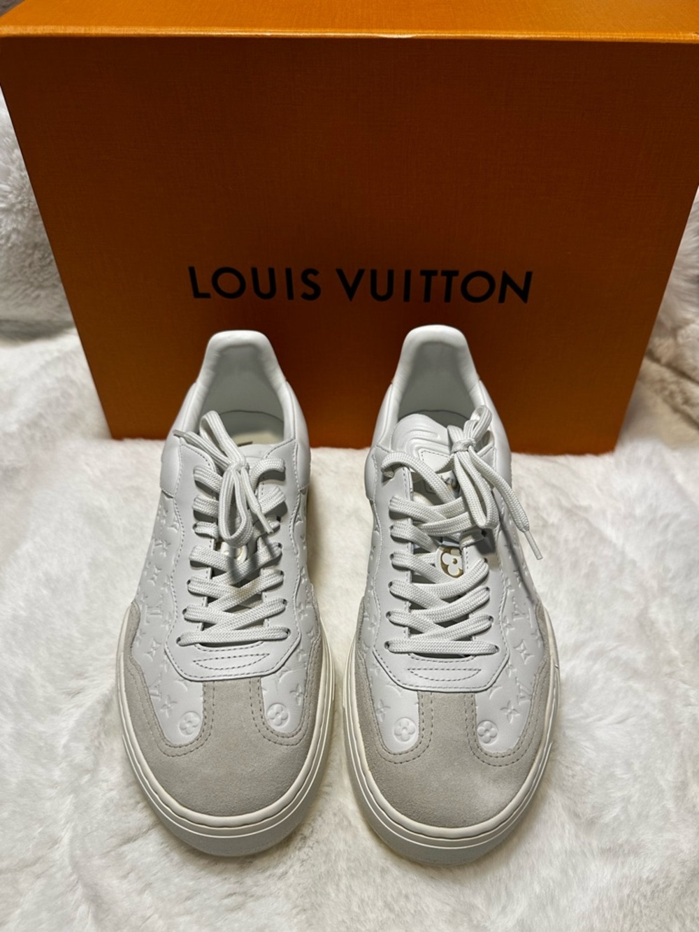 NIB Louis Vuitton Groovy Platform Sneakers